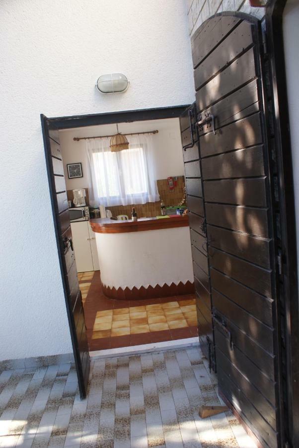 Villa Punta Donji Okrug  エクステリア 写真
